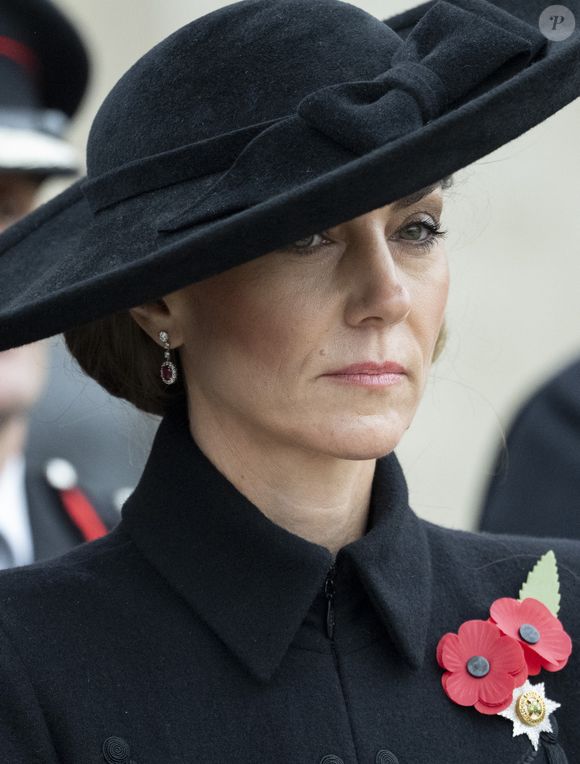 Kate Middleton, princesse de Galles, lors de la cérémonie du souvenir organisée par la Royal British Legion au National Memorial Arboretum dans le Staffordshire le 11 novembre 2025. Photo par GOFF  / BESTIMAGE