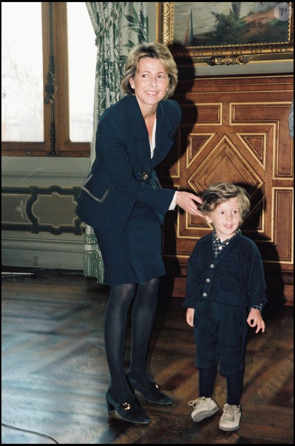 Fils De Claire Chazal