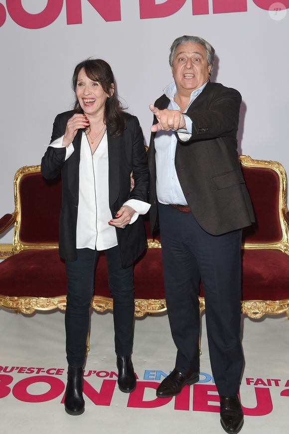 Chantal Lauby et Christian Clavier à l'Avant-première du film "Qu'est-ce qu'on a encore fait au Bon Dieu ?" au cinéma Le Grand Rex à Paris, le 14 janvier 2019. © Coadic Guirec/Bestimage