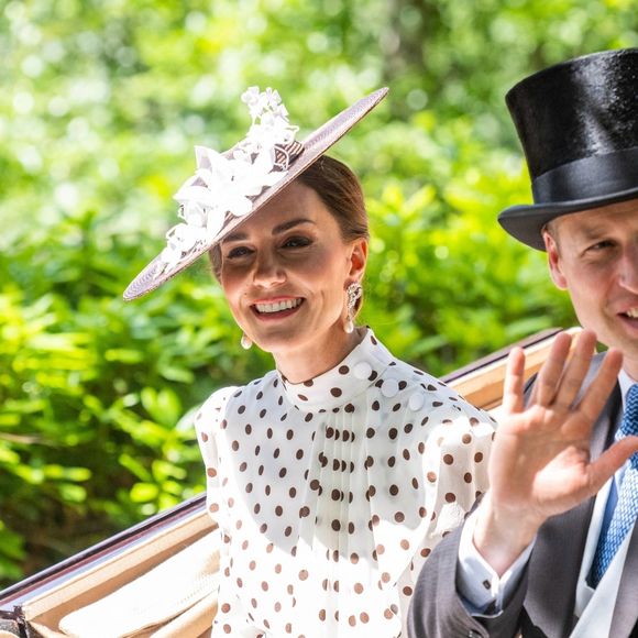 Le prince William et Kate Middleton lors du Royal Ascot à l'hippodrome d'Ascot dans le Berkshire, Royaume Uni.
Photo : Backgrid UK / Bestimage