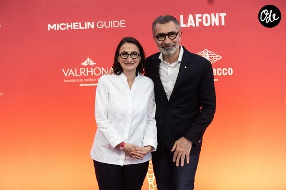 Après la fermeture de "La Dame de Pic", le couple a imaginé une nouvelle adresse mêlant gastronomie et art contemporain.

Anne-Sophie Pic et son mari David Sinapian, lors de la cérémonie de remise des étoiles du Guide Michelin 2026 à la Principauté de Monaco, à Monte-Carlo, au Grimaldi Forum, le 16 mars 2026. Photo de Pascal Avenet/ABACAPRESS.COM