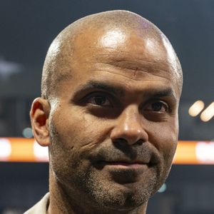 Tony Parker assiste au match LDLC ASVEL vs Roca Team Monaco à LDLC Arena de Décines, le 19/11/2025. © Sandrine Thesillat / PsNewZ / Bestimage