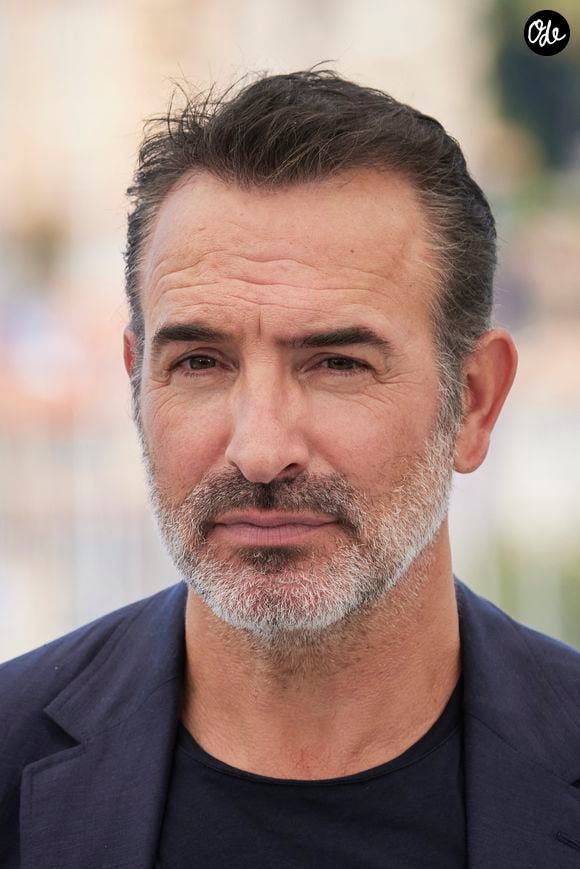 Jean Dujardin au photocall du film Oss 117 : Alerte Rouge En Afrique Noire lors du 74ème festival international du film de Cannes le 17 juillet 2021

© Borde / Jacovides / Moreau / Bestimage