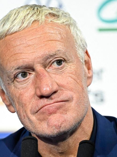 France-Norvège : on sait pourquoi la FIFA n'a pas voulu d'hommage pour la mère de Didier Deschamps