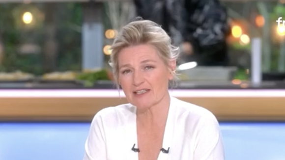 Après la perte d'équilibre de Nastya Golubeva dans C à Vous, Anne-Elisabeth Lemoine prend les choses en main