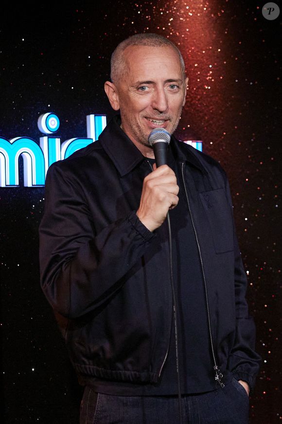 Exclusif - Gad Elmaleh - Inauguration du Michou Comedy Club avec Gad Elmaleh à Paris le 17 mars 2025.  © Cyril Moreau/Bestimage
