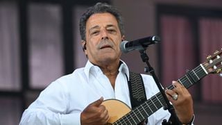 "A la base, c'était une friche industrielle" : Chico des Gipsy Kings a refait entièrement ce lieu de vie à Arles