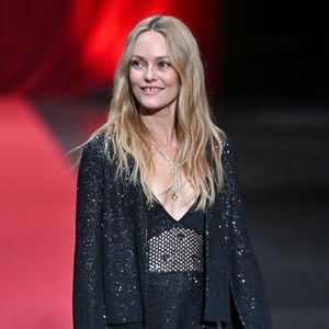 Vanessa Paradis assiste à la cérémonie d'ouverture du 16e Festival du film Lumière à Lyon, France, le 12 octobre 2024. Photo par Julien Reynaud/APS-Medias/ABACAPRESS.COM