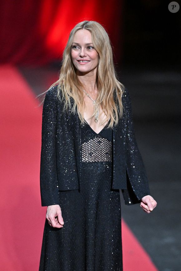 Vanessa Paradis assiste à la cérémonie d'ouverture du 16e Festival du film Lumière à Lyon, France, le 12 octobre 2024. Photo par Julien Reynaud/APS-Medias/ABACAPRESS.COM