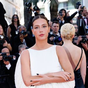 Adèle Exarchopoulos - Montée des marches du film " La bataille de Gaulle : L'âge de fer " lors du 79ème Festival International du Film de Cannes, le 20 mai 2026. © Jacovides-Moreau / Bestimage