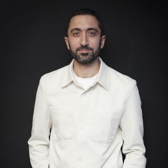 Exclusif - Dr Jimmy Mohamed - Dr Jimmy Mohamed pose en marge de sa venue à Radio J à Paris, France, le 28 février 2023. © Jack Tribeca/Bestimage