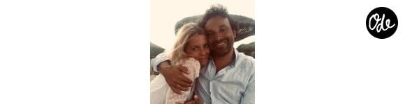 « J'avance uniquement pour toi », écrit-elle dans une déclaration d'amour.

Audrey Salomone, Facebook