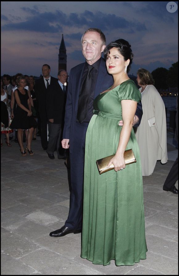 François-Henri Pinault et Salma Hayek enceinte, à Venise, en 2007 BERTRAND RINDOFF PETROFF / BESTIMAGE