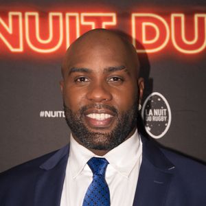 Et il faut dire que Teddy Riner a une passion pour le milieu, détenant un bac pro micro-informatique. Les cartes mères, la RAM et les processeurs n'ont donc aucun secret pour lui.
Teddy Riner - La nuit du rugby à l'Olympia de Paris le 6 octobre 2025. © Florian Lavielle/Bestimage