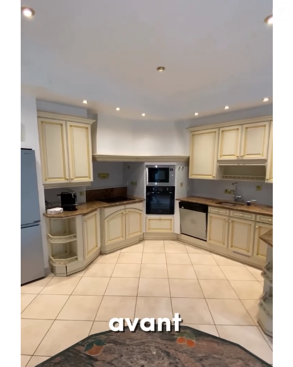 Sur Instagram, le juré a publié une vidéo montrant sa cuisine avant...

La cuisine de Chris Marques