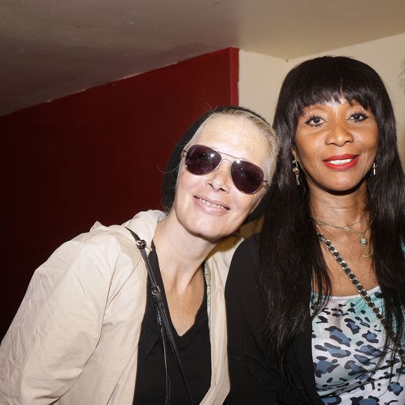 Présente à la Générale du spectacle "Psych&Lyrique" à la Comédie Saint-Michel de Paris, Mallaury Nataf a pu assister au spectacle de Lys en compagnie de Firmine Richard, Katia Tchenko, Brian Torres, Marie Menager,  BB Ange, Jacky et Florian Hessique.

Exclusif - Mallaury Nataf et BB Ange - Générale du spectacle "Psych&Lyrique" à la Comédie Saint-Michel à Paris. © Cédric Perrin/Bestimage