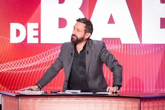 Exclusif - Cyril Hanouna, sur le plateau de l’émission « TPMP » présentée par C.Hanouna et diffusée en direct sur C8, Paris, France, le 08 janvier 2025. © Jack Tribeca / Bestimage