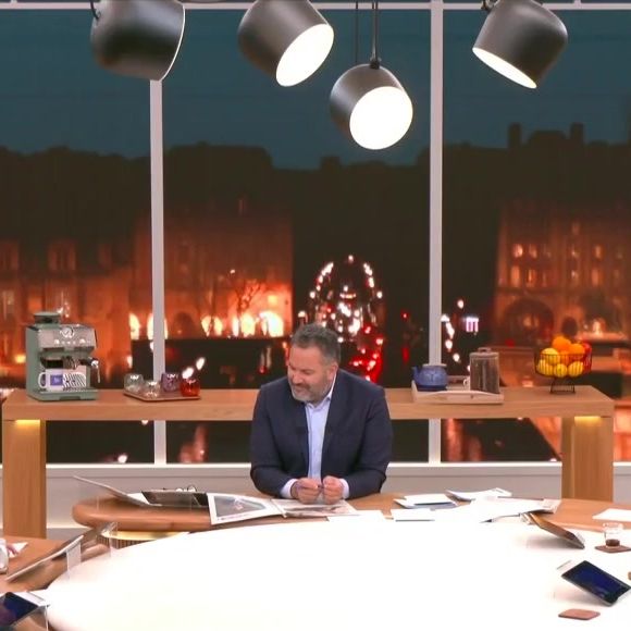 Incident en plein direct pour Bruce Toussaint dans "Bonjour !", sur TF1 mercredi 24 septembre 2025.