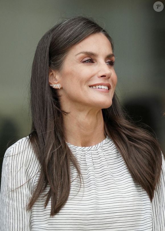 Le roi Felipe VI d’Espagne et la reine Letizia d’Espagne (Le roi Felipe VI et la reine Letizia d’Espagne) visitent la commune de Burela, à Lugo.
Bureta, Lugo - 17 juin 2025 © Yasky Lalo/Bestimage