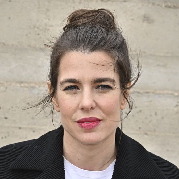 Charlotte Casiraghi au photocall du défilé croisière Chanel 2024-2025 à la Cité radieuse à Marseille, France, le 2 mai 2024. © Olivier Borde/Bestimage