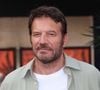 Au programme ce lundi soir sur TF1, à partir de 21h10 : diffusion des épisodes 3 et 4 de la série Carpe Diem, dans laquelle Samuel Le Bihan incarne Tom Villeneuve, 48 ans, libéré après 17 ans passés en prison et une condamnation à tort pour le meurtre de sa femme. 

Samuel Le Bihan - Arrivées au cinéma CGR lors de la 17ème édition du Festival du Film Francophone de Angoulême (FFA). © Coadic Guirec / Bestimage