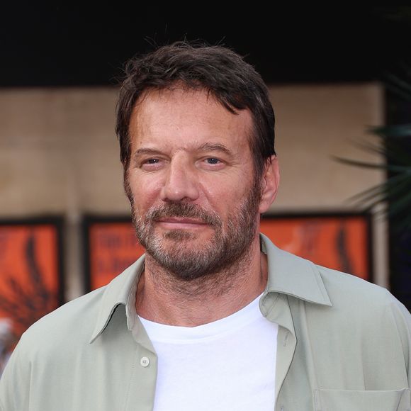 Au programme ce lundi soir sur TF1, à partir de 21h10 : diffusion des épisodes 3 et 4 de la série Carpe Diem, dans laquelle Samuel Le Bihan incarne Tom Villeneuve, 48 ans, libéré après 17 ans passés en prison et une condamnation à tort pour le meurtre de sa femme. 

Samuel Le Bihan - Arrivées au cinéma CGR lors de la 17ème édition du Festival du Film Francophone de Angoulême (FFA). © Coadic Guirec / Bestimage