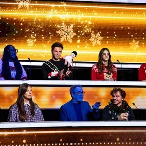 Exclusif - Camille Cerf, Bruno Solo, Jeff Panacloc lors de l'enregistrement de l'émission "100% Logique", présentée par C.Féraud et diffusée le 20 décembre 2025 sur France 2, à Saint Denis, France, le 25 novembre 2025. © Jeremy Melloul/Bestimage