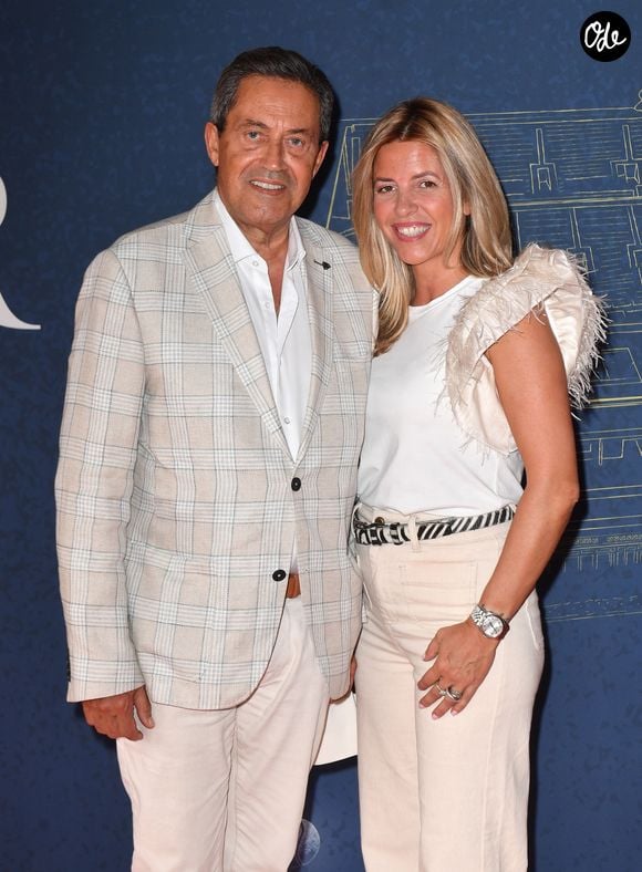 Georges Fenech et sa compagne Marie - 2ème édition du gala "Coeur Central" au profit de Terre d'Impact fonds de dotation de la FFT et de l'association "Fête le Mur "sur le Court Central Philippe Chatrier à Roland Garros, Paris le 28 juin 2023. © Veeren/Bestimage