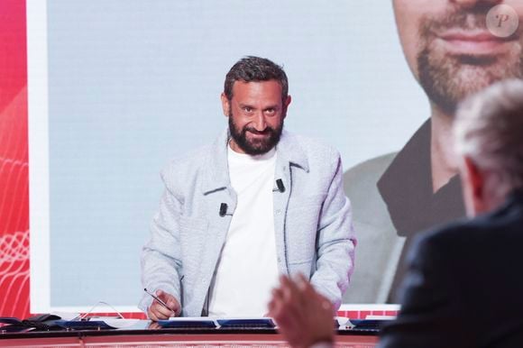 Cyril Hanouna, sur le plateau de de l’émission « TPMP » présentée par C.Hanouna et diffusée en direct sur C8 © Jack Tribeca / Bestimage