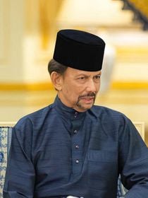Le sultan de Brunei, l'un des monarques les plus riches du monde, s'est offert un lieu mythique de Paris