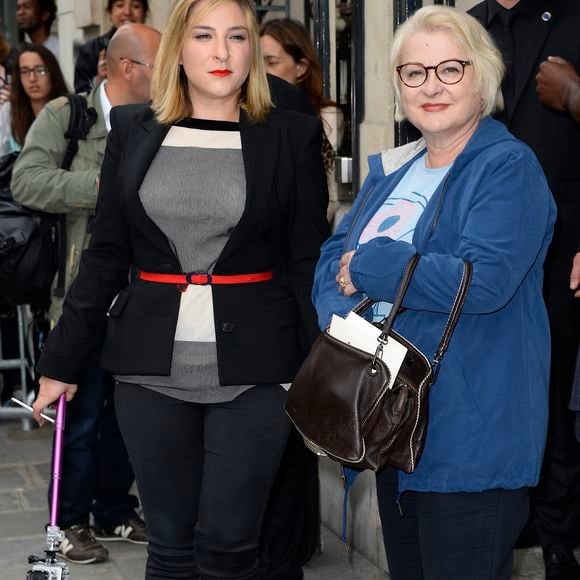 Josiane Balasko et sa fille Marilou Berry - Arrivee des people au defile de mode Haute-Couture Automne-Hiver 2013/2014 "Jean-Paul Gaultier" au Grand Palais a Paris. Le 3 juillet 2013. © AGENCE / BESTIMAGE