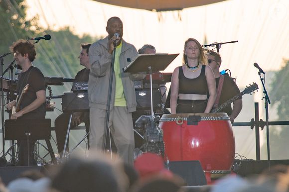 Abd Al Malik - Soirée du "Grand Concert de la fête de la musique" au Jardin des Tuileries, autour de la vasque olympique, présentée par D. Bürki et M. Bouhafsi et retransmis en direct sur France 2 à Paris le 21 juin 2025. © Marc Ausset-Lacroix - Jack Tribeca - Christophe Clovis / Bestimage