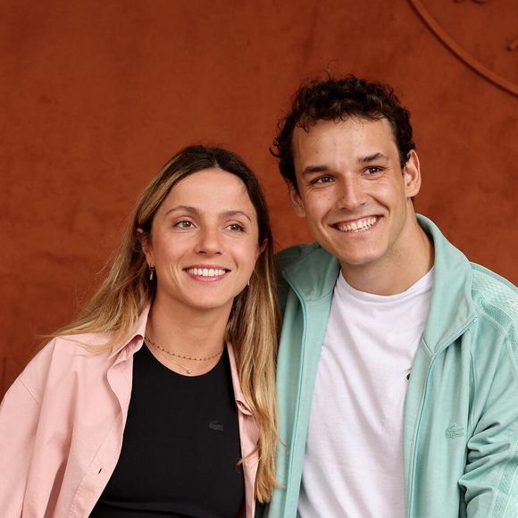 Théo Curin et sa compagne Marie-Camille Fabas au village lors des Internationaux de France de tennis de Roland Garros 2023, à Paris, France, le 11 juin 2023. © Jacovides-Moreau/Bestimage