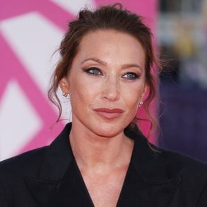 Laura Smet sur le tapis rouge lors de la première du film 'L'Invitation' pendant la 52ème édition du Festival du Cinéma Américain de Deauville, France, le 5 septembre 2026. © Denis Guignebourg/Bestimage