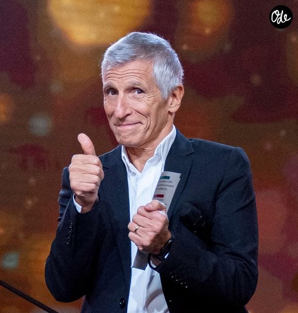 À la télévision comme à la radio, Nagui est habitué à avoir un agenda bien rempli. 

Exclusif - Nagui sur le plateau de l’émission “Unis pour Mayotte” diffusée en direct sur France 2, qui a permis de récolter plus de 5 millions de dons.© Pierre Perusseau / Bestimage