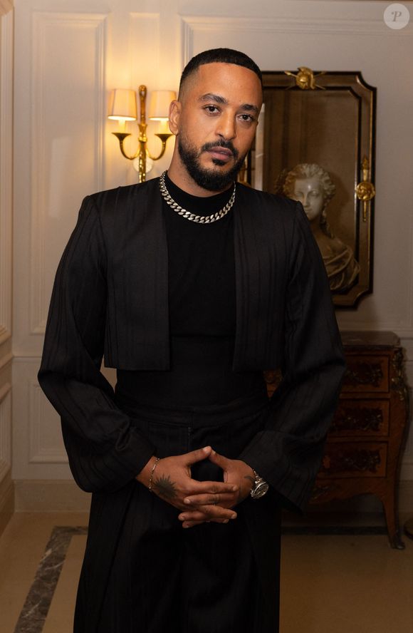 Slimane - Arrivées au Global Gift Gala Paris à l'hôtel Four Seasons George V à Paris le 8 novembre 2025. © Jérémy Melloul/Bestimage