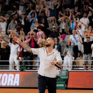 Teintée de nostalgie, la soirée a été l'occasion pour la star de partager des anecdotes sur sa carrière et ses collaborations marquantes.

21 mai 2026, Paris, France : aPARIS, FRANCE, 21 MAI : Matt Pokora, chanteur français, chante lors de la soirée Gael et amis de la 4ème journée de qualification de Roland-Garros 2026 à Roland Garros le 20 mai 2026 à Paris, France. (Photo par Pauline FIGUET/SPP)PARIS, FRANCE, 21 MAI : lors de la soirée Gael et amis de la 4ème journée de qualification de Roland-Garros 2026 à Roland Garros le 20 mai 2026 à Paris, France. Pauline Figuet/Sport Press Photo via ZUMA Press/Bestimage