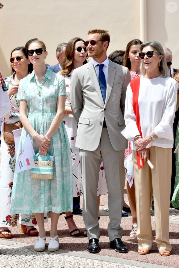 Beatrice Borromeo, Pierre Casiraghi, la princesse Caroline de Hanovre lors du relais de la Flamme Olympique des Jeux olympiques d'été de Paris 2024 à Monaco, le 18 juin 2024. Paris se prépare à accueillir les XXXIIIèmes Jeux Olympiques d'été, du 26 juillet au 11 août 2024. © Bruno Bebert/Bestimage