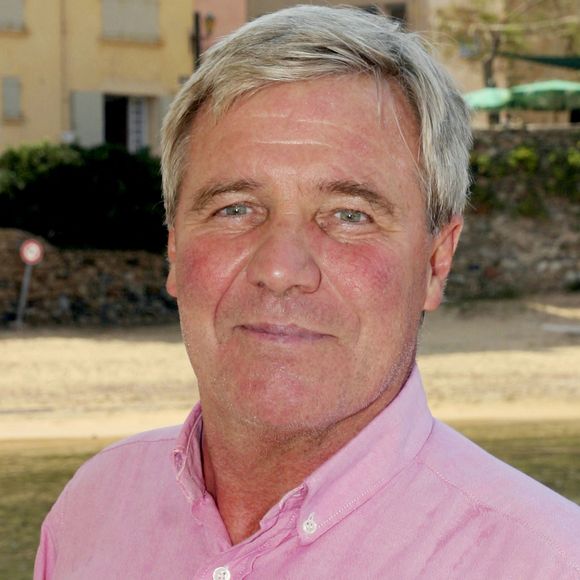 Pour rappel, l'ancien journaliste de TF1 Bruno Masure a publié hier un pamphlet contre Laurent Jalabert sur le site cyclisme-dopage.fr. 

Le journaliste français Bruno Masure pose lors du 7ème Festival de la Fiction TV, à Saint Tropez, France, le 16 septembre 2005. Photo par Gerald Holubowicz/ABACAPRESS.COM