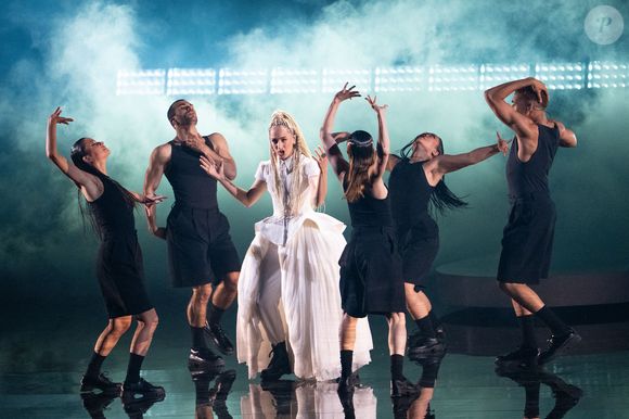 Monroe de France se produit pendant la Generalprobe (répétition générale) pour la finale du Concours Eurovision de la chanson 2026 dans la Stadthalle à Vienne, Autriche, le 15 mai 2026. Photo par Georg Hochmuth/APA/ABACAPRESS.COM
