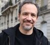Alexandre Astier est aux anges : avec plus de 162.000 entrées le jour de sa sortie, "Kaamelott : Deuxième volet, partie 1", la suite très attendue du premier volet des aventures d'Arthur Pendragon, a réalisé le deuxième meilleur démarrage pour un film français cette année.

Exclusif - Alexandre Astier à la sortie des studios de RTL à Neuilly-sur-Seine. © Agence / Bestimage