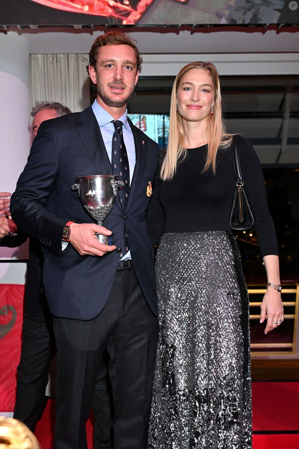 photo-pierre-casiraghi-et-sa-femme-b-atrice-borrom-o-durant-la