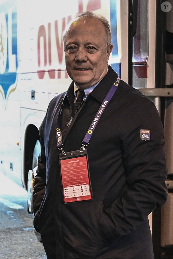 Bernard Lacombe (ol) lors du match de championnat de Ligue 1 Uber Eats opposant le Toulouse FC (TFC) à l'Olympique Lyonnais (OL) au Stadium TFC à Toulouse, France, le 14 avril 2023. L'OL a gagné 2-1. © Thierry Breton/Panoramic/Bestimage
