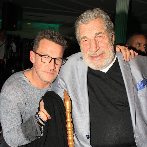 Benjamin Castaldi et son père Jean-Pierre Castaldi - L'association Citestars fait son cabaret et fête ses 20 ans lors de l'élection de Miss Beauté nationale à l'hôtel InterContinental à Paris le 18 novembre 2018. © Philippe Baldini/Bestimage
