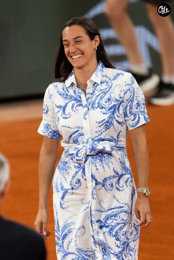 Elle a pris sa retraite en 2025 après son élimination au premier tour de l'US Open

Caroline Garcia dans les tribunes lors des Internationaux de France de Tennis de Roland Garros 2026, à Paris, France, le 4 juin 2026. © Jacovides-Moreau/Bestimage