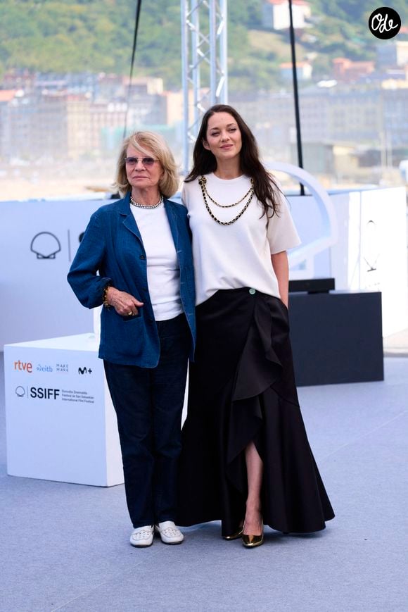 Nicole Garcia, Marion Cotillard - Photocall du film "7 h 40 ce matin-là" au 74ème Festival du Film de Saint-Sébastien (San Sebastian), le 24 septembre 2026. © Imago / PsnewZ / Bestimage