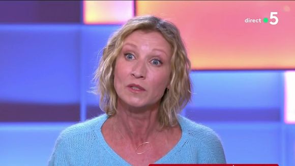 Alexandra Lamy virée de son logement, sa fille Chloé Jouannet impliquée !