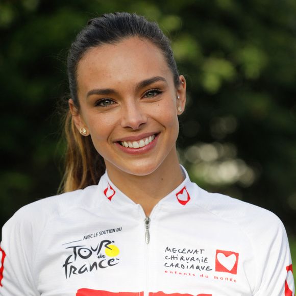 Exclusif - Marine Lorphelin (Miss France 2013) - Préparatifs avant l'étape du coeur lors du Tour de France 2021 entre Changé et Laval, France, le 30 juin 2021. © Christophe Clovis/Bestimage