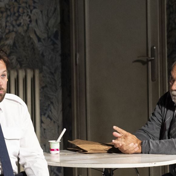 Exclusif - Arthur Jugnot, Gérard Jugnot - Représentation de la pièce de théâtre "Le jour du kiwi" au Théâtre de Verdure lors du 40ème Festival de Ramatuelle. Le 6 août 2024 © Cyril Bruneau / Festival de Ramatuelle / Bestimage