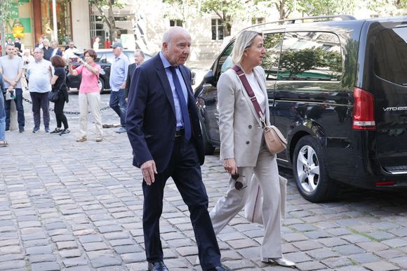 Olivier Mazerolle assiste aux obsèques de Philippe Labro à l'église Saint Germain des Prés à Paris, France, le 13 juin 2025. Philippe Labro, journaliste, auteur, réalisateur et compositeur prolifique, est décédé à l'âge de 88 ans des suites d'un cancer le 4 juin. Photo by Nasser Berzane/ABACAPRESS.COM